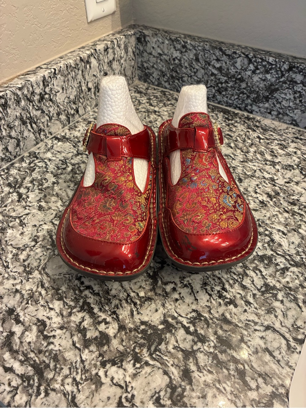 Algeria Shoes with Floral Brocade